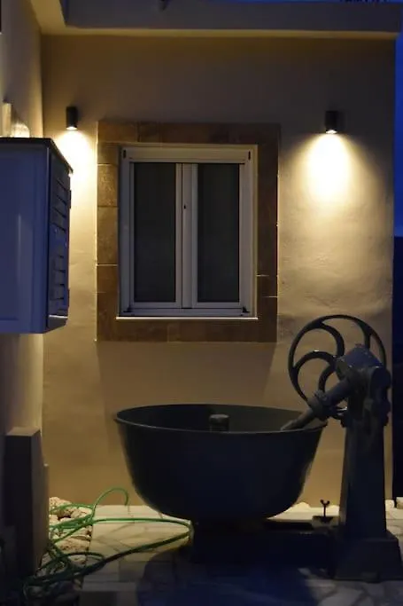 O Palaios Fournos Tou Andrea Apartamento Kardhakata 0*,  Grécia